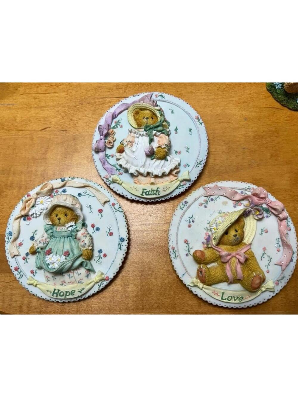 Cherished Teddies Figurines